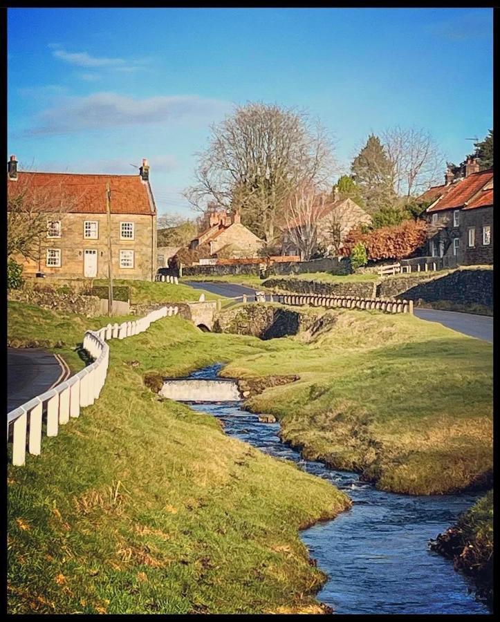 Burnley House Bed & Breakfast Hutton le Hole Екстериор снимка