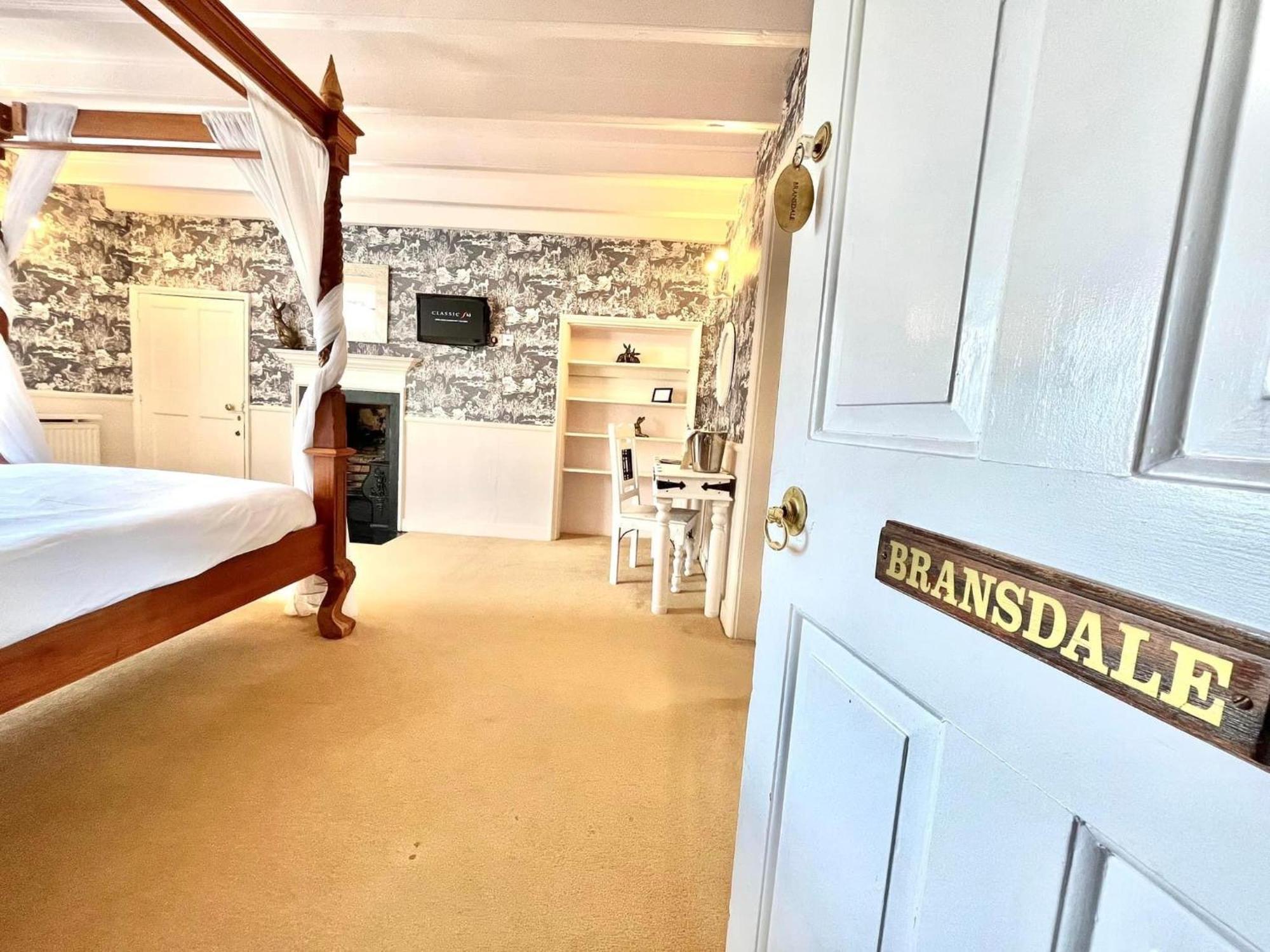 Burnley House Bed & Breakfast Hutton le Hole Екстериор снимка